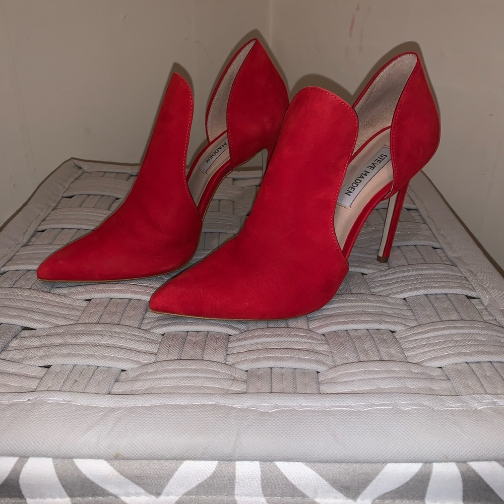 Steve Madden Dolly Pump